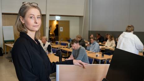 Marianne Gjellestad, som forsker på kvinners helse og arbeidshelse, oppfordrer arbeidsgivere til blant annet å lage en god livsfasepolitikk for å skape gode arbeidsplasser hvor folk kan jobbe lenge.