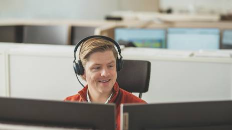 kundeservice_pensjonsrådgiver_mann_KLP