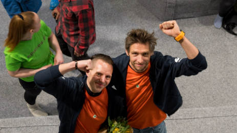 Stig Kanestrøm (til venstre) og Bjørnar Bøe Lundberg måtte vente på drømmen sin i 12 år.
